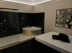 Ausztriai luxus helyre keresek erotikus munkára hölgyeket